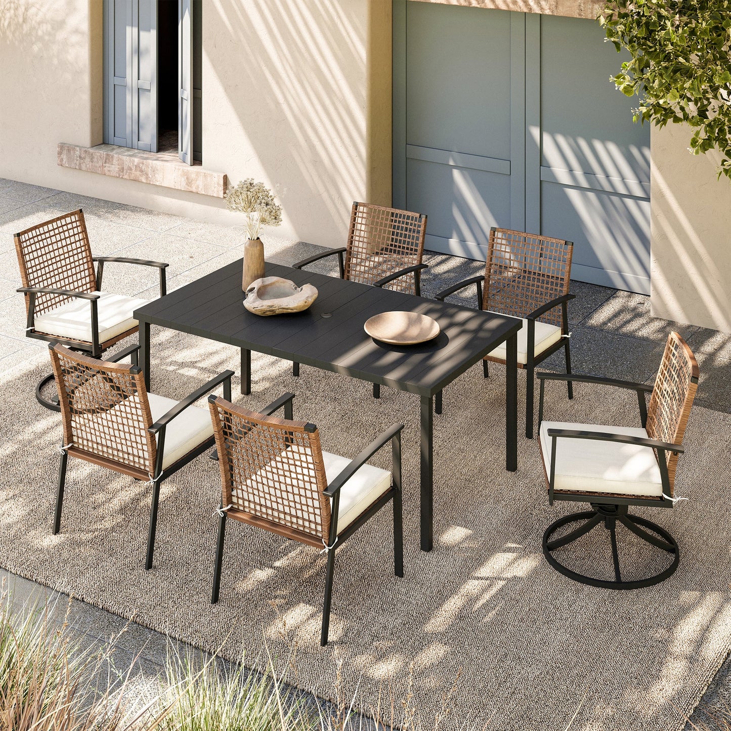 LAUSAINT HOME 6 - Person Rectangular Outdoor Dining Set